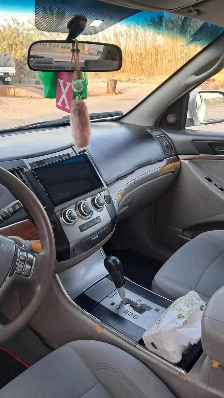 اسلام عليكم هونداي فيركروز ٢٠٠٧ مكينة ٣٨٠٠ جديد حاويه منظومة زنون سياره جاهزه
السعر ٩٠ وبيها مجال قليل  
***********
