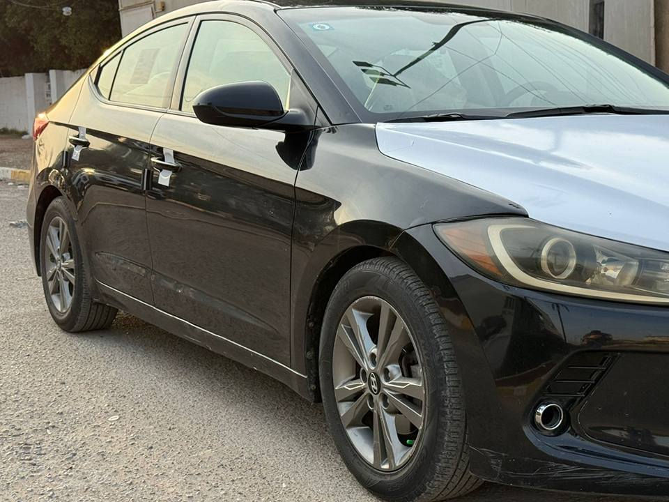 النترا 2018
وارد امريكي بيهة ٤قطع صبغ وسونار موجود 
نص فول 
رادارات جانبيهة 
تحكمات ستيرن 
شاشه 
كامره خلفيه 
مكينه 1800دوش 
مكينه كير مكفولات
تخم تاير 
صدر جديد 
معروضه 115
عنوان بغداد شارع فلسطين 
*********** بغداد, العراق
