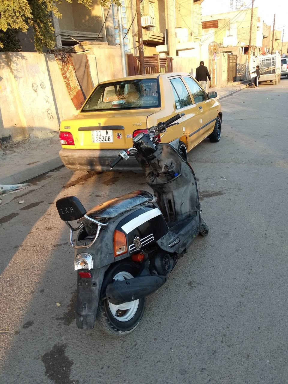 سلام عليكم دراجه بوليس لبيع دراجه حلوه مكينته تخبل وناعمه ماتسمع صوته نكره بكل وقت   شلعه حلوه ومعدل طير كهربائيات كله شقاله عوزه بس شخاطه مال سلف باتري جديد سلف جبير ام جديد شاده دراجه عوزه قبق ما ماتري وجامه مال بك لايت سعر 375 وبيه مجال مكان بغداد فلكت حي نصر رقم ***********
