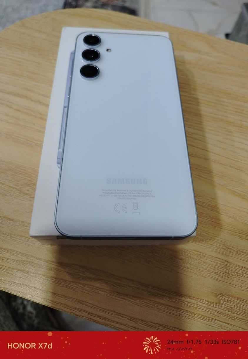 السلام عليكم للبيع 📱
Samsung Galaxy A55 5G
الحالة: نظيف جداً
الذاكرة: ( 256)
رام : 8
مع الكرتون والشاحن
المكان: (بغداد)
للتواصل خاص


**إذا كنت صاحب هذا الإعلان وتريد حذفه لأي سبب، رجاءا أرسل رسالة إلى الدعم الفني**