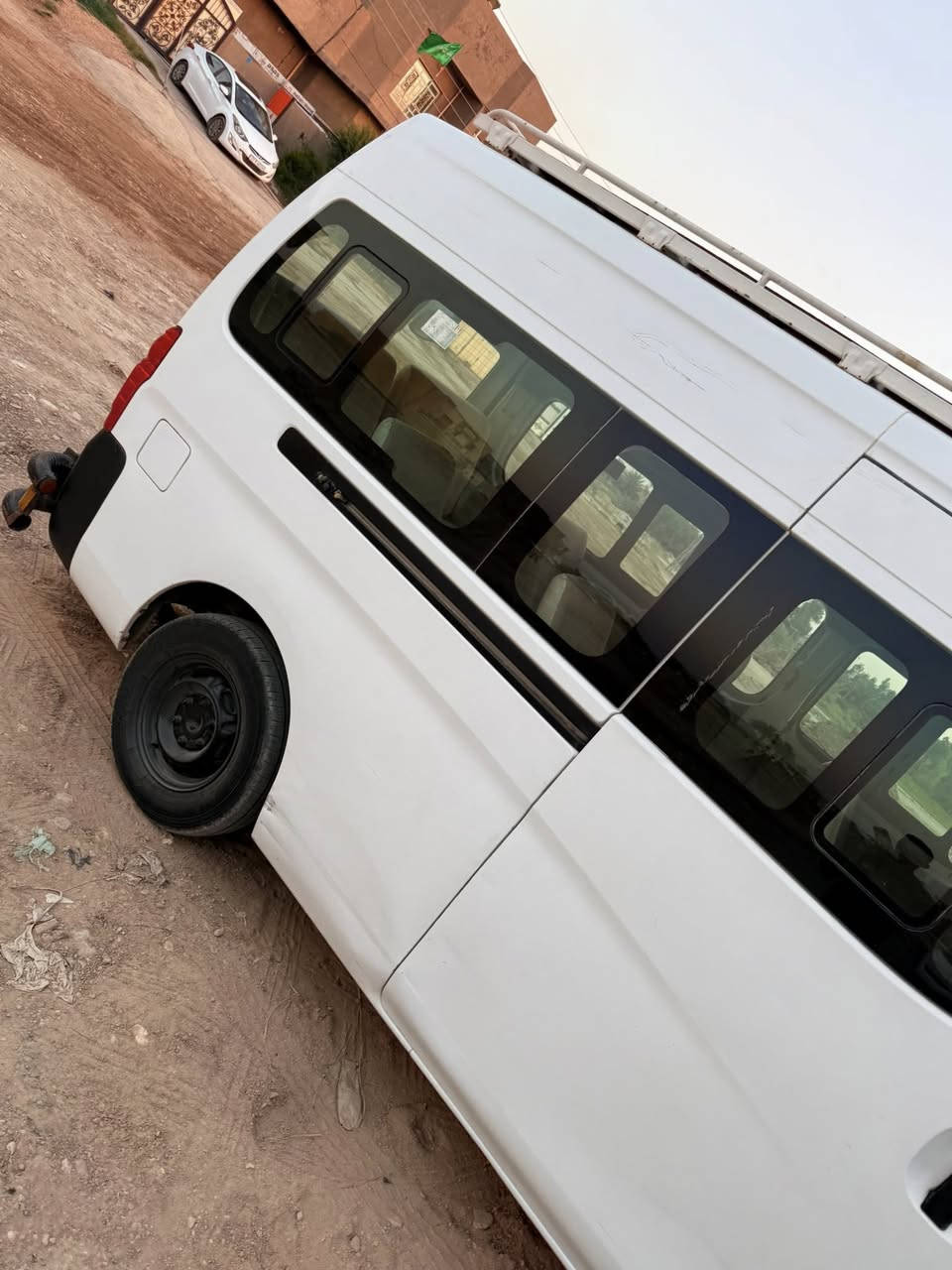 سلام عليكم سياره نيسان عالي موديل ٢٠١٥ مكفوله كفاله عامه كير ومحرك واكسل مكفولات السعر #١٩٥ بيها مجال الاستفسار ***********
