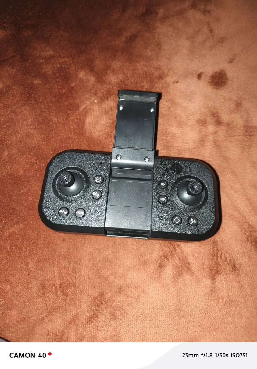 شباب عندي هاي درون ماطور واحد ما يشتغل ونقص ريشة وحدة للبيع اومراوس راسلني خاص


**إذا كنت صاحب هذا الإعلان وتريد حذفه لأي سبب، رجاءا أرسل رسالة إلى الدعم الفني**