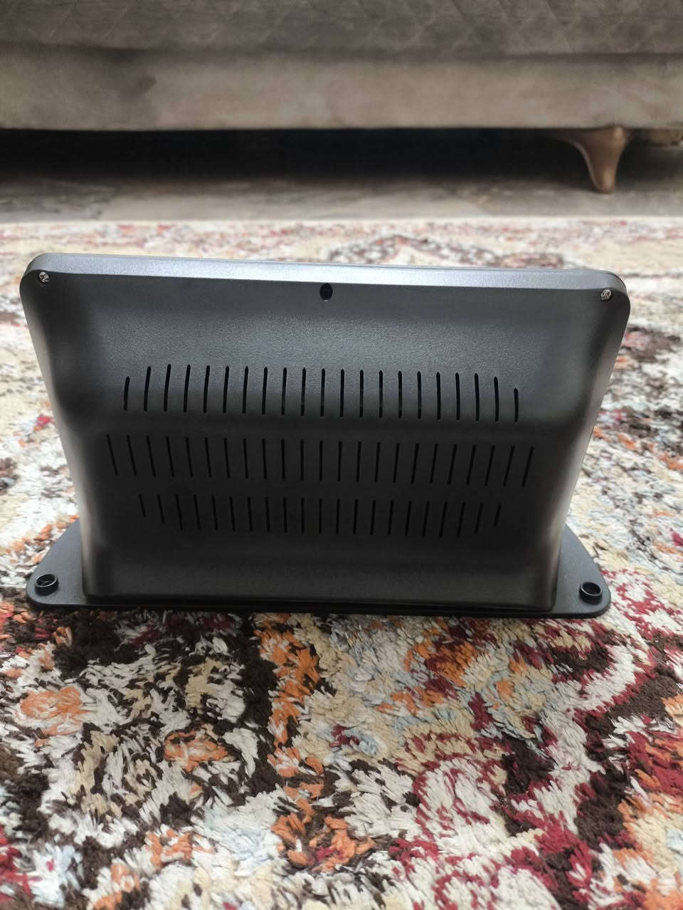 السلام عليكم عندي شاشة للبيع والله ماصارلي شهر من ماخذها اشتريتها ب100.
هية والكفر مالتها واريدها ب80 مكاني بغداد حي الجهاد
رقمي ***********
