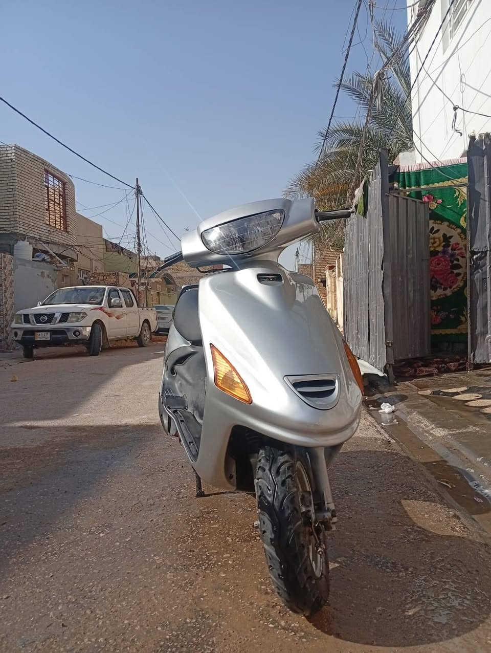 سلام عليكم دراجة فراشه مال حاويه صارله شهر طالعه من الوكيل كلشي بية شغال اي نقص مابية السعر 550وبيه مجال مكاني نجف الرقم ***********
