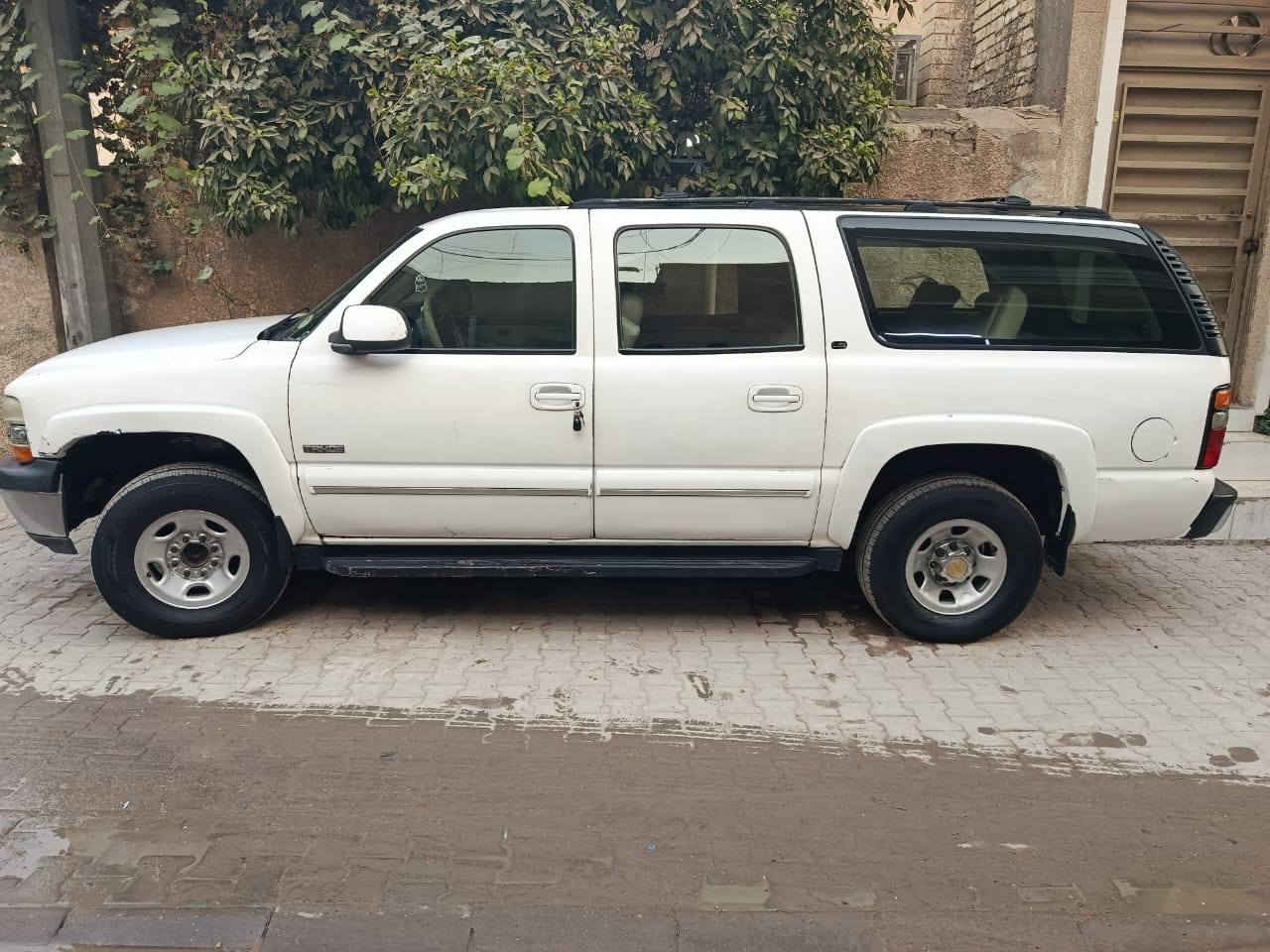 شوفرليت تاهو طويلة فحل موديل 2001
تبريد مكينه تخم تاير كله جديد 
الباب الخلفي دلعه
مكاني بغداد ساحة عدن 
بسمي رقم ديالى إنكليزي بسمي 
لون أبيض ***********
السعر 80بيها مجال للشراي
