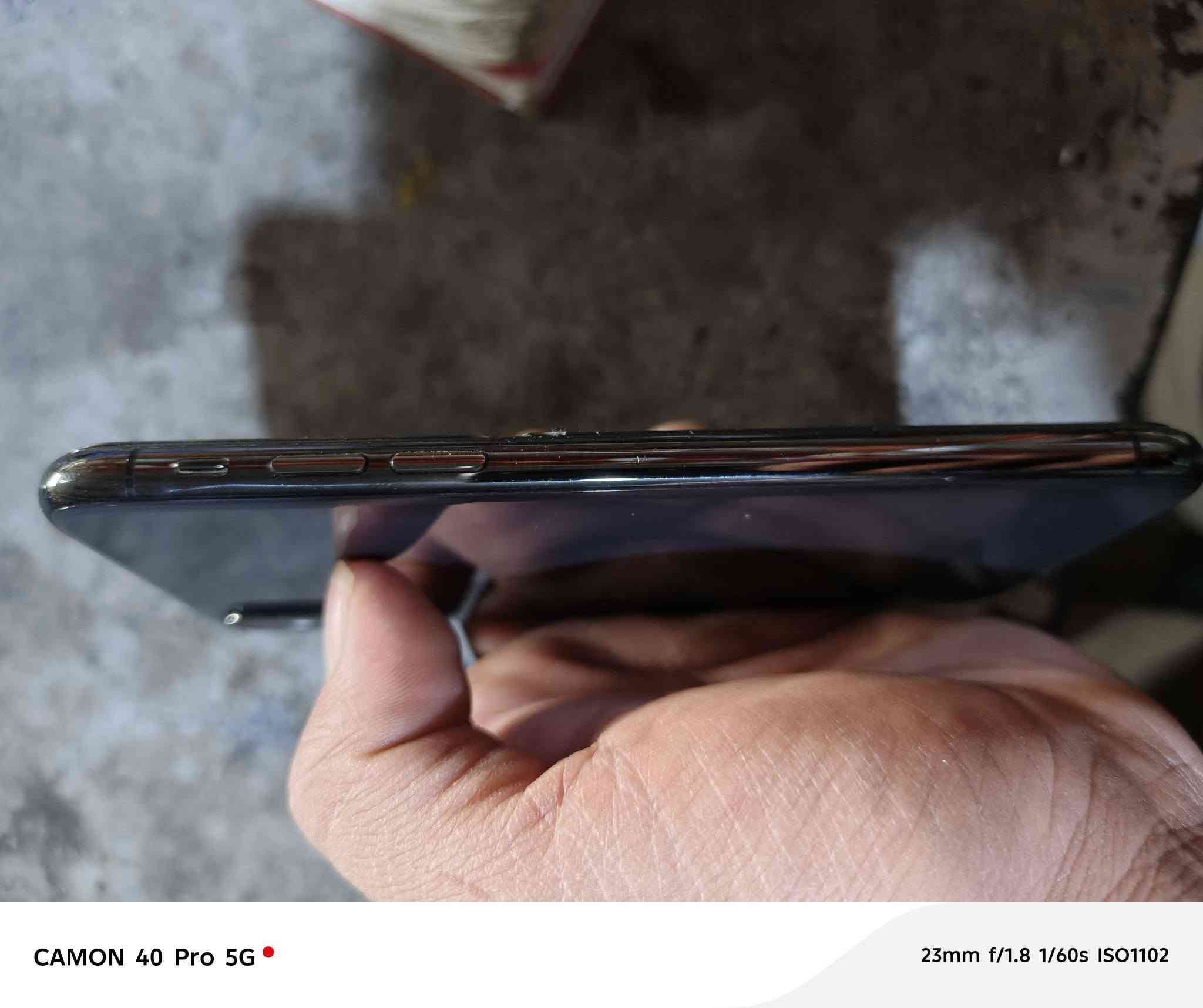 إيفون إكس آيس كله بلادي شرط ذ ٦٤ ب ٧٧ سعر ١٨٠ /***********
