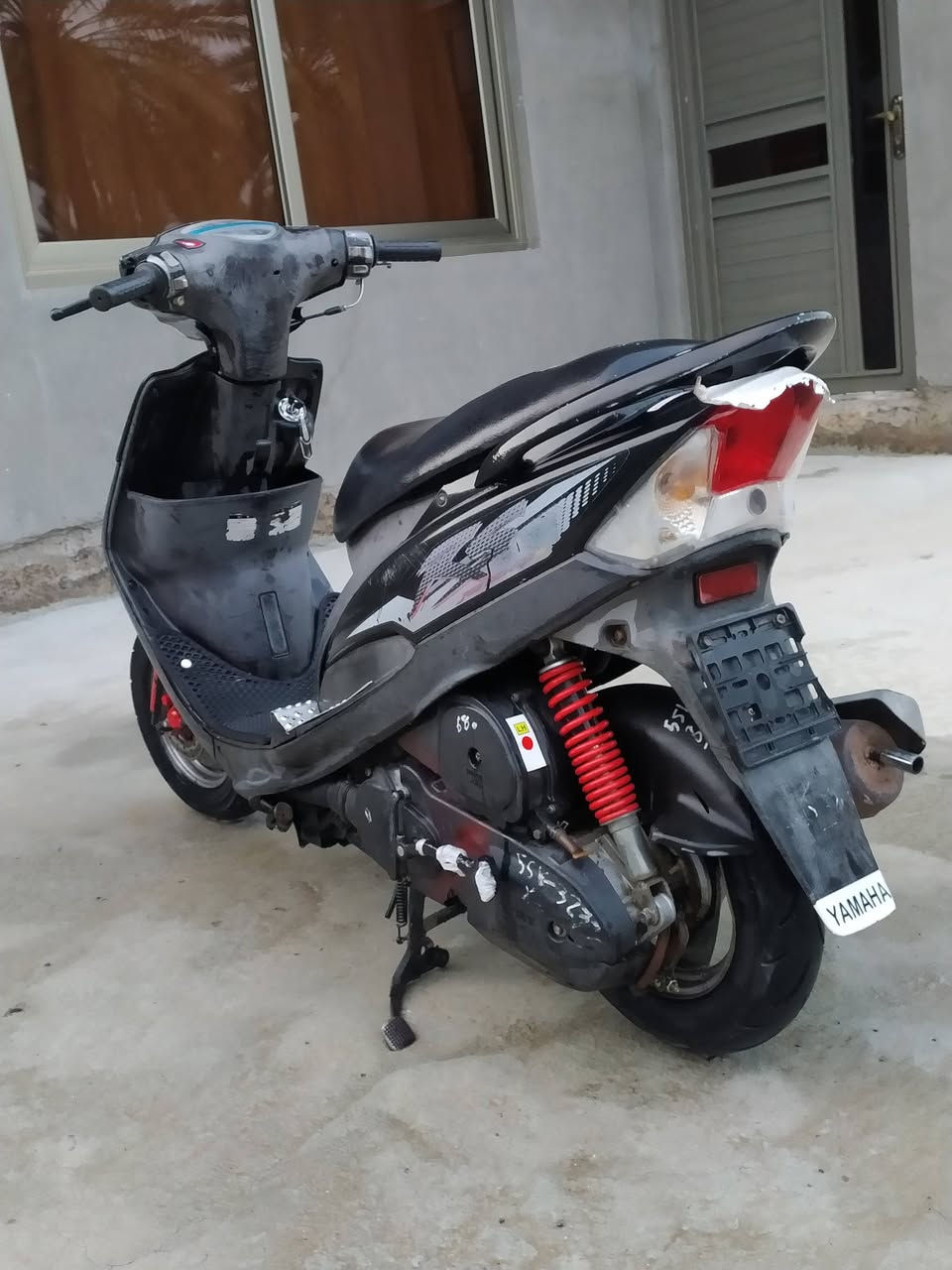 ماكس عدله (49) بلاديه  مامفتوحه 
مكينه ناعمه لاتنقيص لاتبخير 
دراجه كلشي شغال بيها نگره سلف 
* السعر700 وبيها مجال. وأي استفسار اخر خاص موجود.
مكان حله مركز المدينه.. حي الجزائر. 
***********
