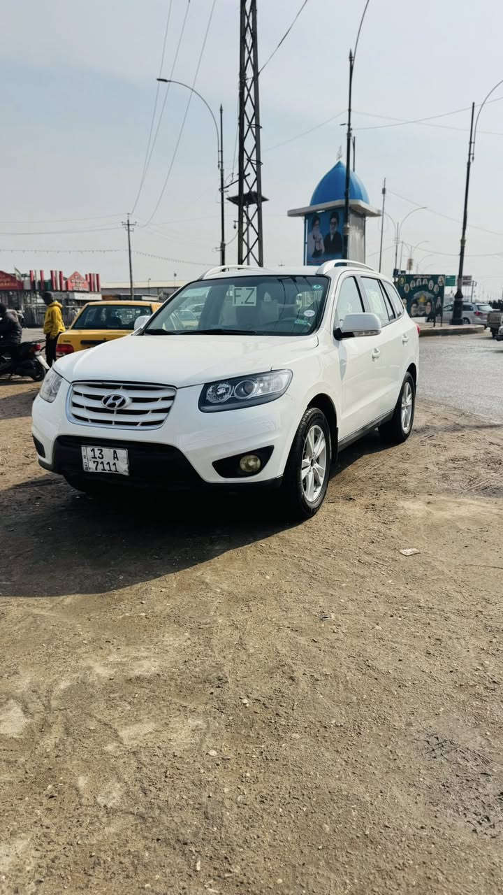 سلام عليكم سياره نوع سنتافي موديل ١٢ سياره سبعه راكب ٦سلندر نص فول فور ويل سياره كفاله بيه بس البنيد الكدام مفتوح بدون تبديل سعر 145وبيه مجال الستفسار نتصل (***********)
