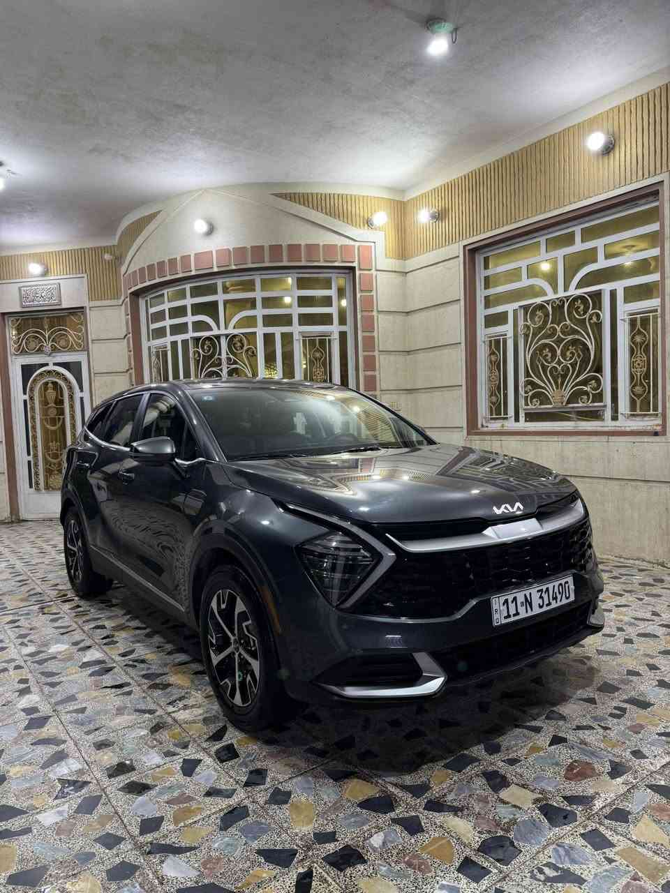 سلام عليكم
البيع سبورتج وارد امريكي

موديل 2024 رقم  بغداد نكليزي

فحص وهزه كله جديد 

ماشيه 37 

السياره كلين وصور في أمريكي

 موجوده في المنشور 

بس اكو شخط جدا بصيط 

في باب الخلفي جهت اليمين

المواصفات نص مواصفات

بصمه تشغيل وتفتيح 

تحكم ستيرن جهتين 

كرسي كهرباء

المقاعد جلد 

اريل فنديشن 

تبريد قطعتين بيانو

ويل كروم

كشنات حار

سايد بريك بصمه

شاشه حجم كبير 

كامره دواره 

بعد بيها هواي مواصفات 

السعر 210 $ بيها مجال بصيط 

العنوان بغداد جسر ديالى الجديد 

تقاطع 9 نيسان 

الاستفسار ***********

ابو محمد الشمري
