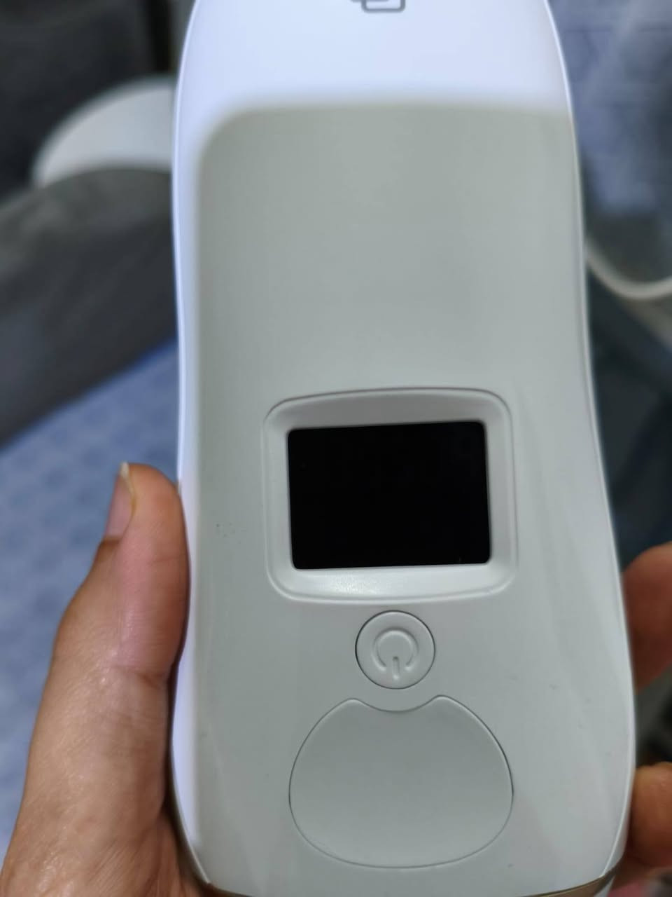 يتوفر جهاز ليزر منزلي اصلي  من ( البيت الأوربي) ما مستعمل فقط تجربة واحدة مشترينه ب١٥٠ واريده ١٣٠ وبي مجال..
مكلف بالنشر...
*********** البصرة, العراق
