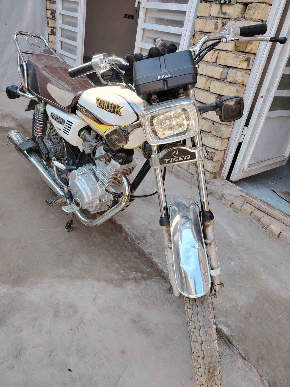 السلام عليكم دراجه اربع قير للبيع موديل 23 تايجر نظيفه دراجه كامله شغاله اوراق باسم الدراجه كربلاء طويرج  ***********
