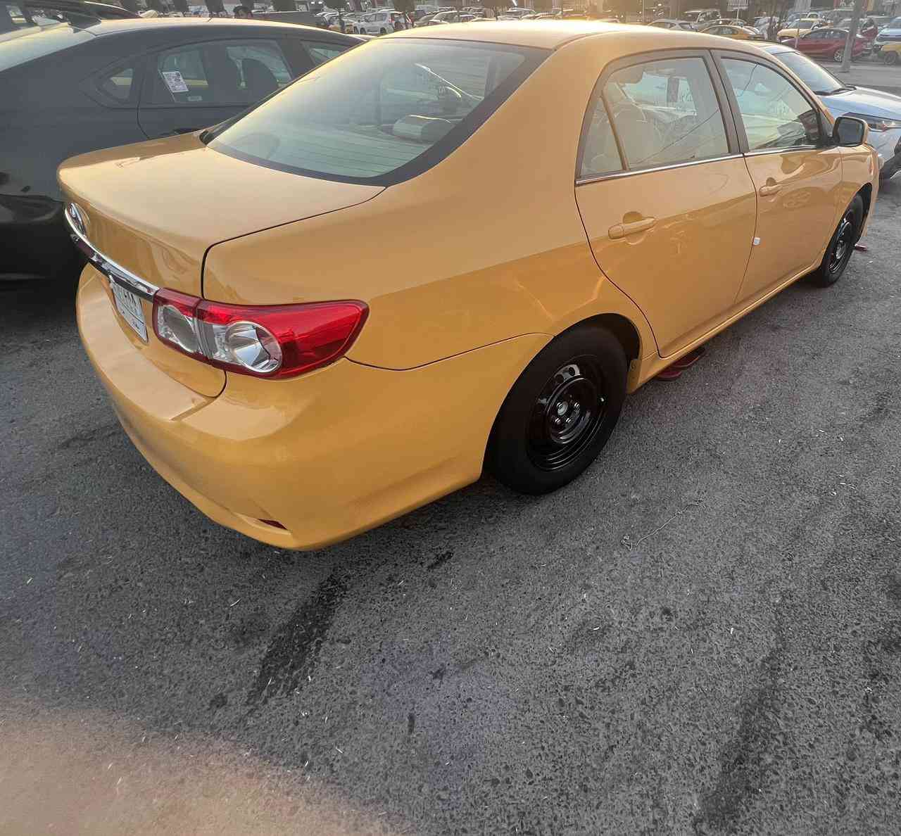 السلام عليكم
كورلا للبيع 2012
حادثه خشم جاملغ وبنيد رقم جديد إنكليزي
منظومه تبريد جديد + منظومه غاز حداديه جديده سياره جاهزه كبل للشغل رقم بغداد بسمي تحويل ثاني يوم السعر 127 وبيه مجال للطيبين
***********
