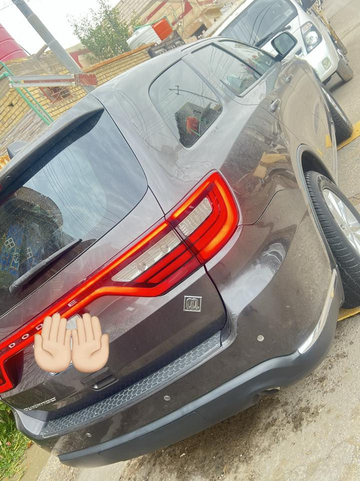 دورنكو 2014
ماشي 60 الف 

كفاله عامه بالكارتون ماعدا قطعه

مكينه 6 سلندر  خليجيه

مكانها البصره للأستفسار***********
