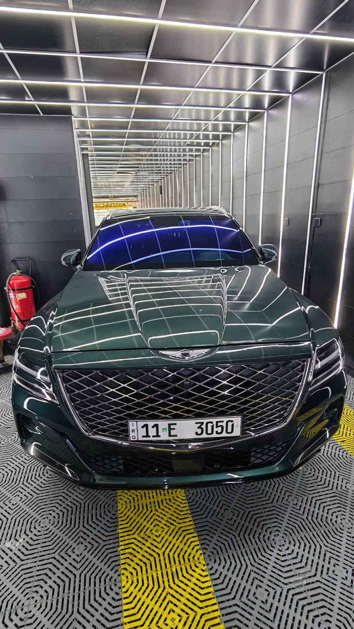 السلام عليكم 
GV80 للبيع 
موديل 2023 
ماشية 36000 كيلو متر
استيرادي من امريكا 
حادث جاملوغ يسار ودعامية امامية مبدلات نفس اللون بدون صبغ 
اريباكات الستيرن والكشن والبردة 
تدفئة تبريد بالكشنات كلهن 
مساج كشن السائق 
محرك 6 سلندر 3500 توين توربو 
بصمتين
تحريك السيارة بالبصمة
سقف بانوراما 
تشغيل عن بعد 
رادار ونقطة عمياء 
وكثير بعد من المواصفات 
السيارة 5 راكب 
كاملة من اي نقص 
مغلفة بافلام حماية PPF 
عليها رقم بغداد مميز من 4 ارقام  (3050)
زجاج مضلل بالسنوية لسنة 2029 

للبيع فقط 
مع الرقم 
السعر 47000 دولار وبي اشوية مجال 
الاتصال 
***********

0782 664 4482
