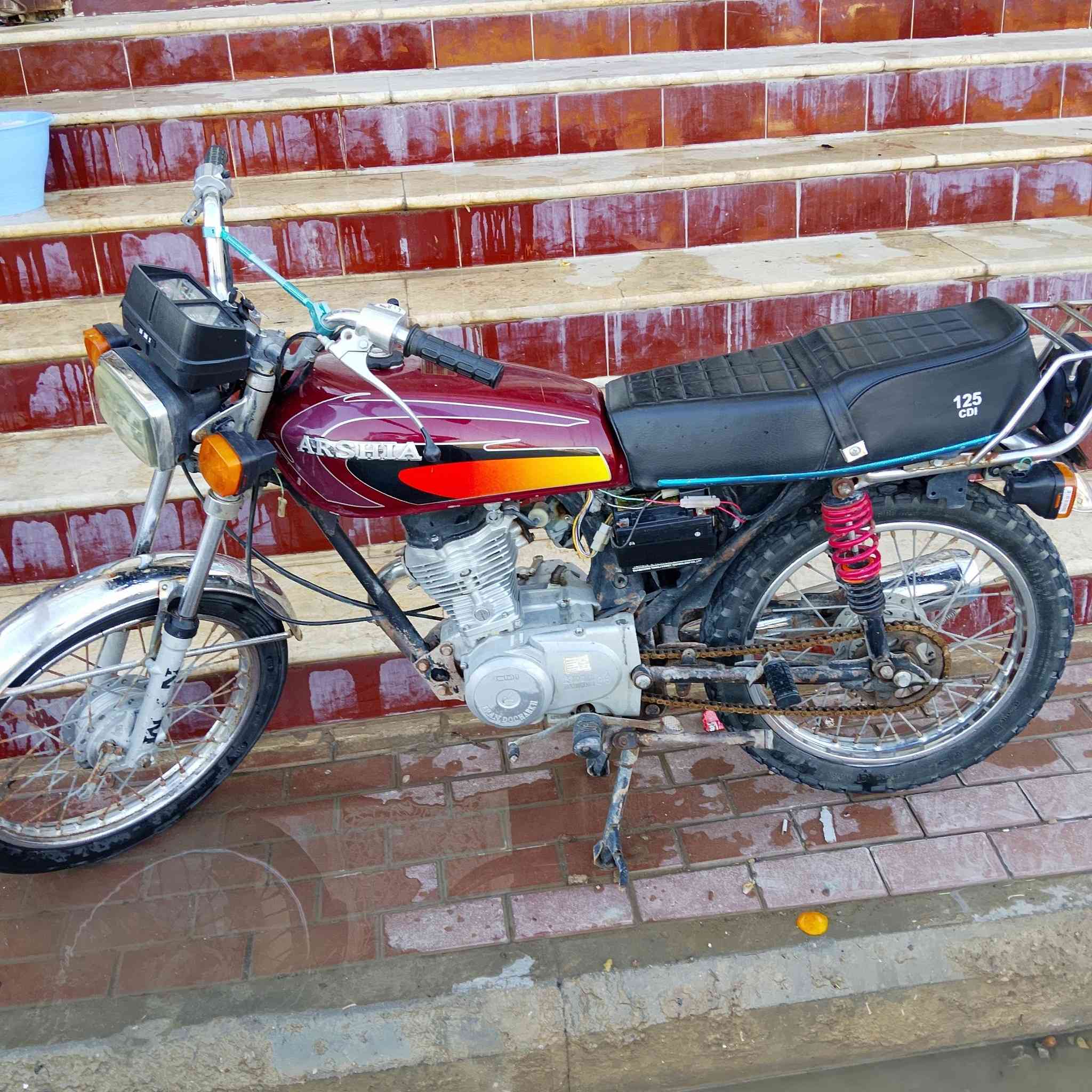 دراجة للبيع موديل 2020وراق صولي كوت السعر 500فلاحيه رقم ***********
