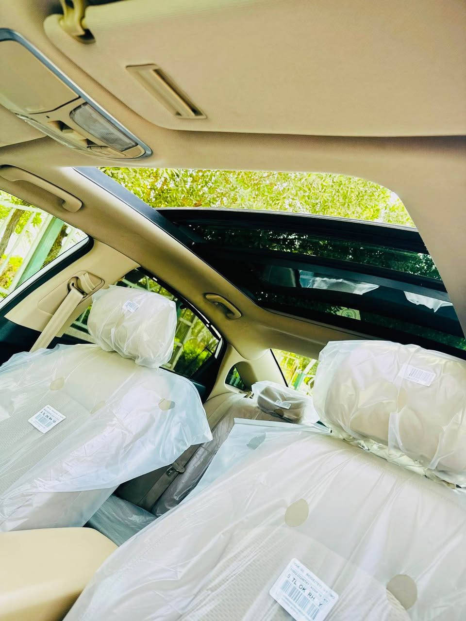 هونداي سوناتا موديل 2019 خليجيه مكفوله فول واحد ع واحد بصمه. بنوراما حساس امامي خلفي لايت زنون ديناميك  كشن كهرباء  جديده السياره ما بيها نقص برغي للبيع او المراوس حسب القناعه 

هاتف *********** بغداد, العراق
