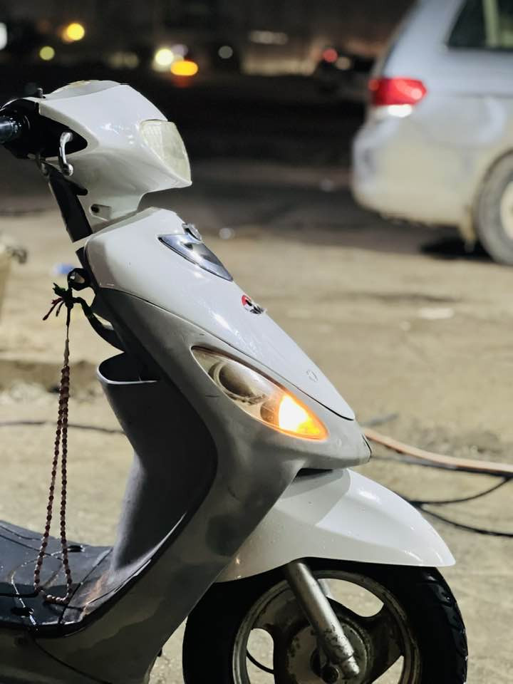 السلام عليكم                                 السعر ((525 )) وبيها مجال بسيط 
((***********)) 
ماكس منغولي موديل 2007     ((مكان الدراجه  حله شارع 80 ))
الدراجه مكفوله من الطول لطول مكينه برغي مامفتوح بيها مكينه بلاد 49 
 زوج تاير جدد  كهربائيات كلها شغاله الدراجه طالعه بشهر 7 يعني تقريبا صارلها 5 اشهر
