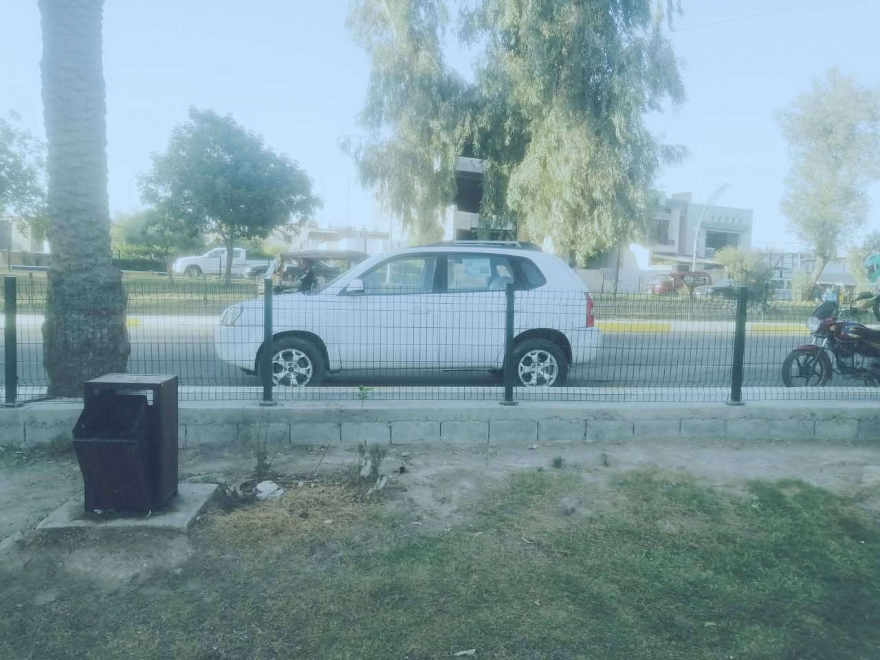 سلام عليكم  لبيع  توسان 2010. رقم بغداد.   بنيد  صبخ  خليجي  فتحه سقف  محرك 2000. ١٢٨ وبيه مجال. عنوانه ديالى بعقوبه. ***********.لستفسار عله رقم. بيع فقط.
