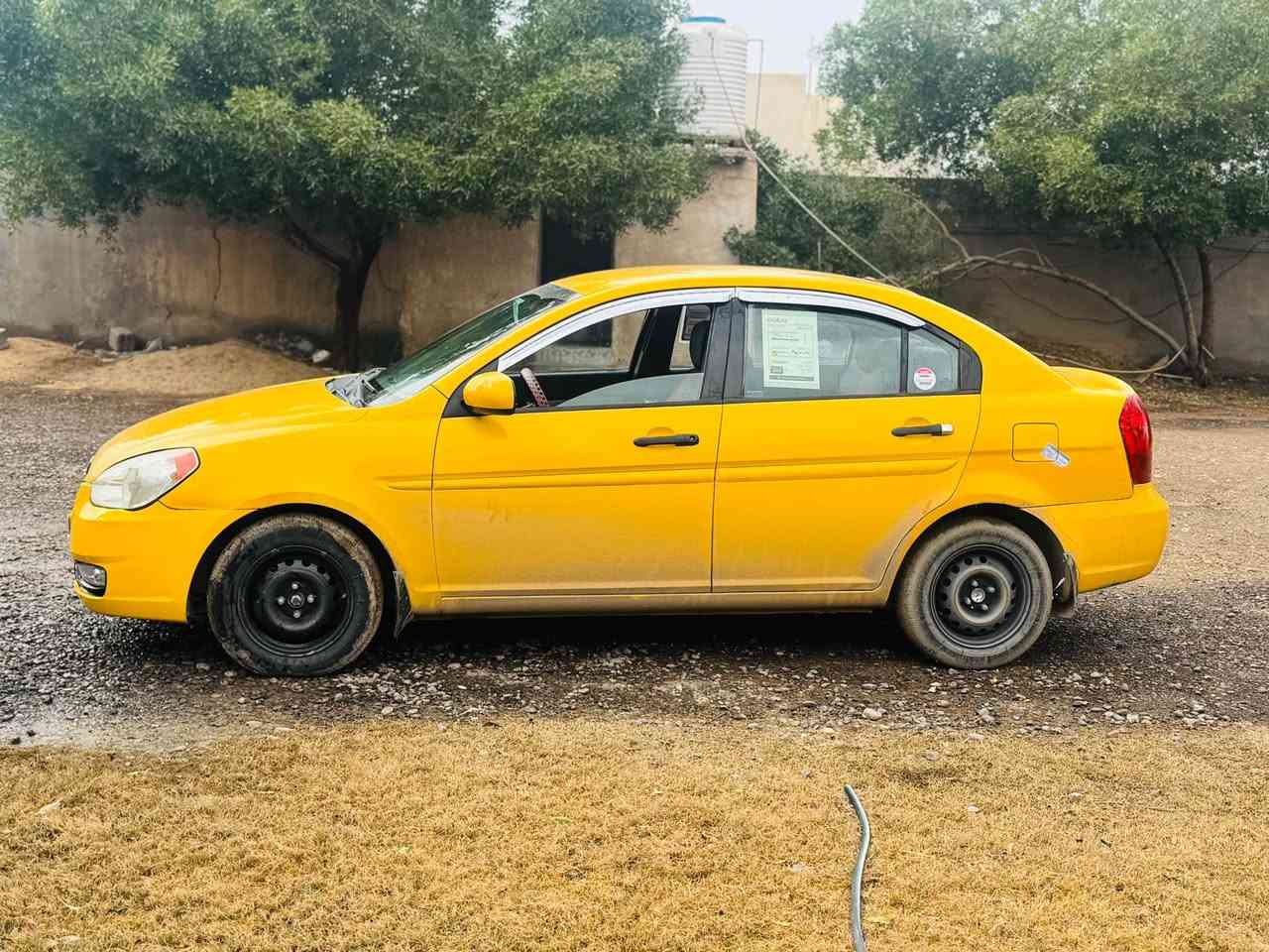 اكسنت ٢٠١٠ تكسي
رقم بغداد باسمي 
وارد امريكي 
جاهزه من كير مكينه تبريد صدر كله مكفول 
سياره نضيفه جدا ومابيهه معجون او حادث 
مكاني بغداد جسر ديالى الجديد 
بيع ب ٩٣ او مراوس 
*********** بغداد, العراق
