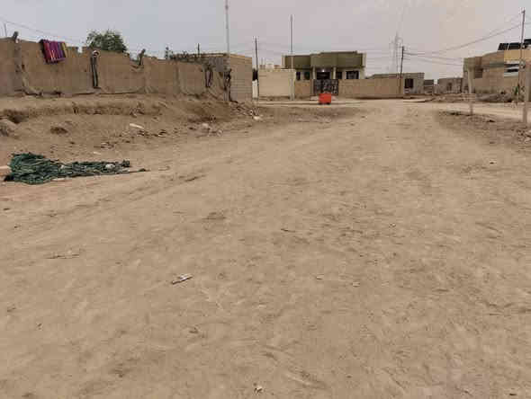 السلام عليكم للبيع قطعه ارض طابو زراعي سند 25 مداور حي منصور نزلت ابوالمخضر المساحه 400 متر *********** بي واتساب
