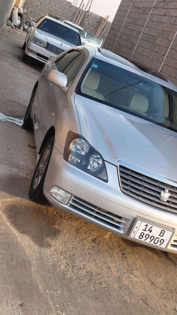 السلام عليكم شاهينه رقم بصره قرار 48 كصه قماره والباقي كفاله من ضربه ثلاث دكم شاصي 82 فتحه مكان سياره النجف سعر 138$ تصال علا رقم ***********
