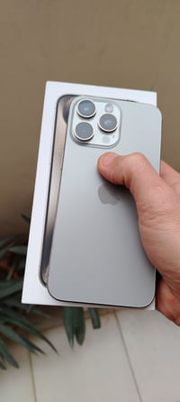 15 بروماكس  مبدل شاشه  120 هرتز بصمه شغال تك  خط 256 بطاريه100 مرفوع ن...