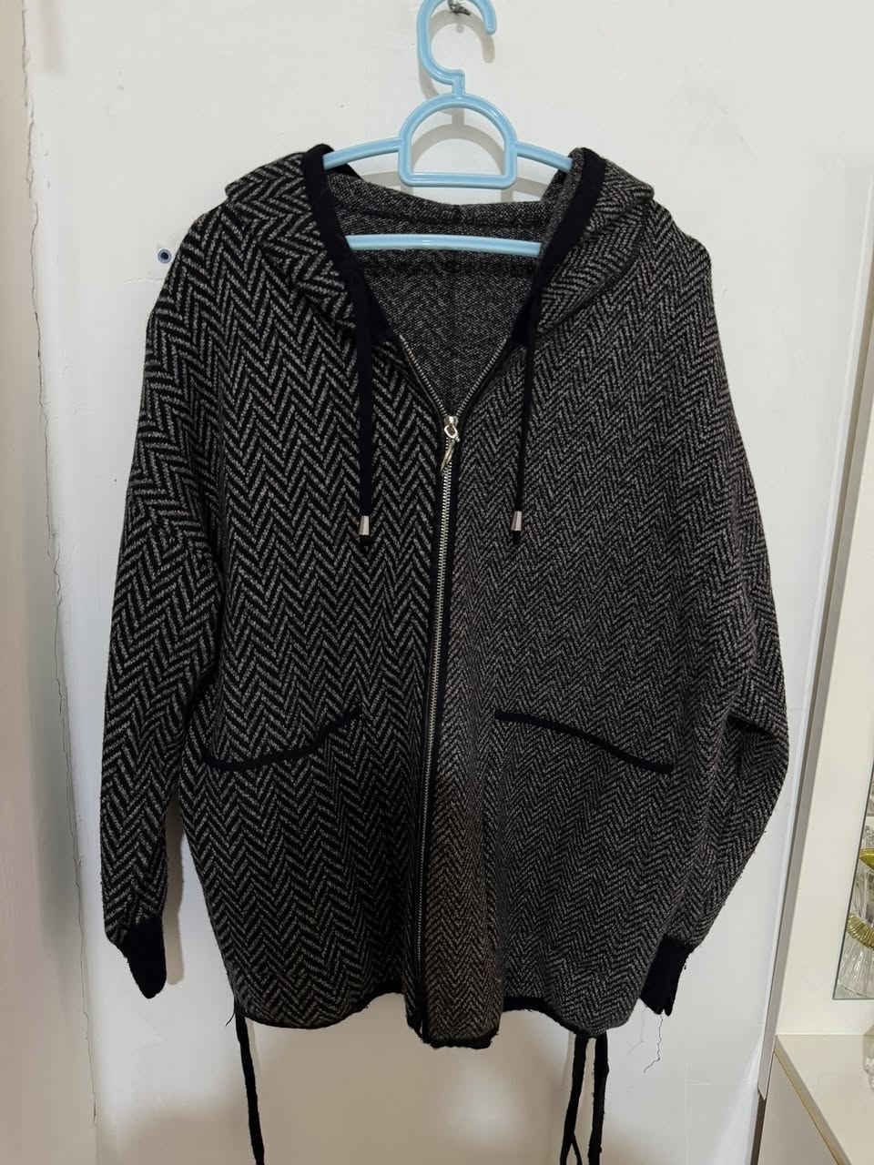 سعر القطعه خمسه ألف والي تأخذ اكثر من قطعه يختلف السعر يتفضل خاص 👍🏻


**إذا كنت صاحب هذا الإعلان وتريد حذفه لأي سبب، رجاءا أرسل رسالة إلى الدعم الفني**