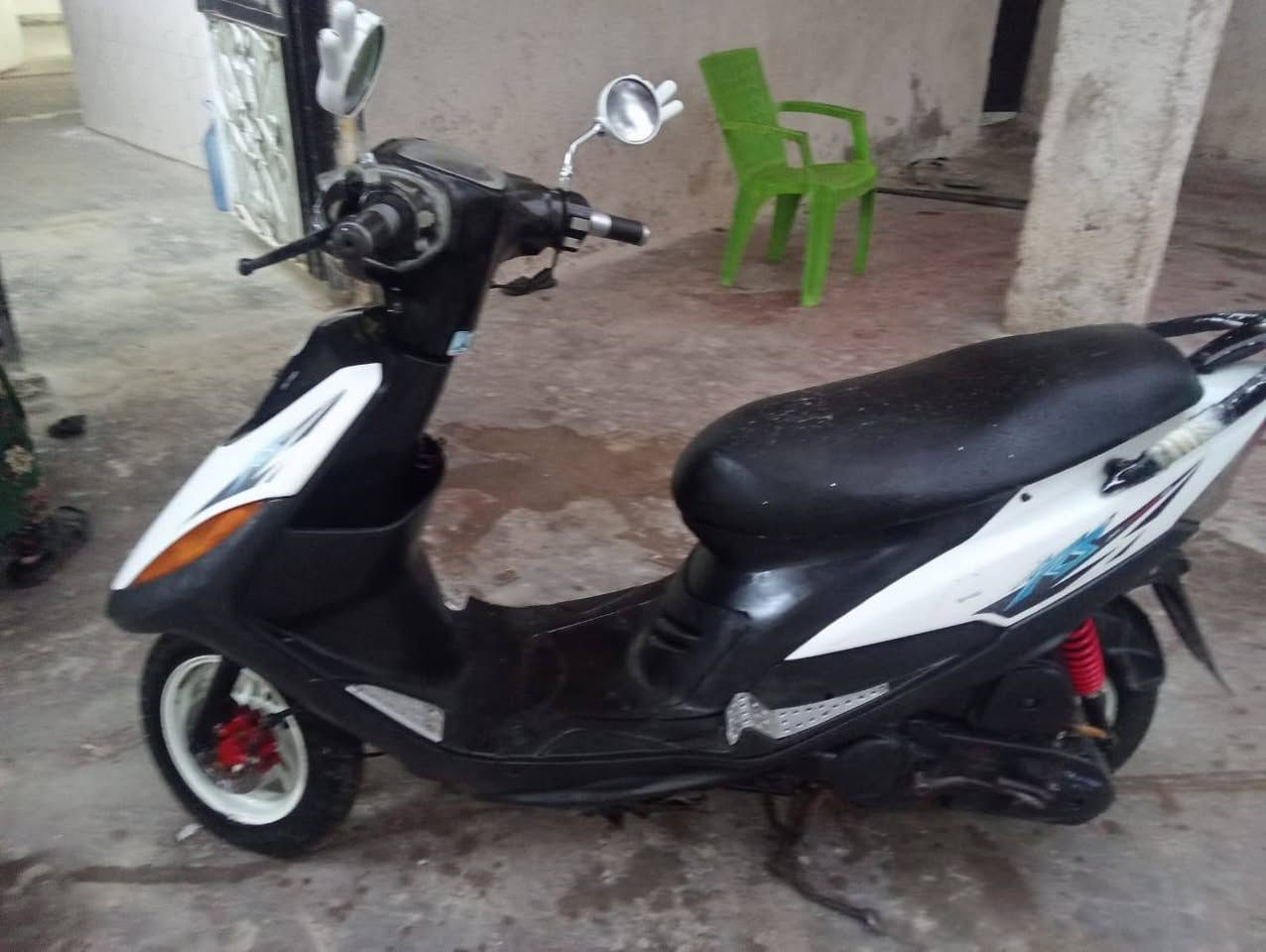 السلام عليكم دراجة للبيع ماكس عدلة الدراجة خير من الله مكينة حلوة كهرباءيات شغاله ابيع مكاتبة منفيس السعر 600وبيهة مجال قليل العنوان حي اور سبع قصور الاستفسار علرقم ممتواجدعالفيس***********
