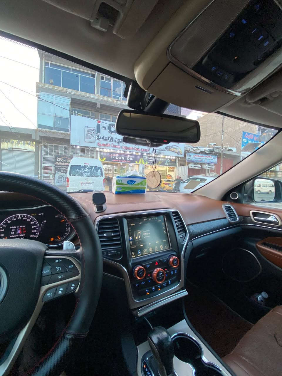 السلام عليكم للبيع جيب سومت ٢٠١٦
حادث قبق جنطة

 وبلعراق بيهة ربع البنيد موضح بلسونار 
⭕️بدون ايرباك 
السيارة اعلى فئة ام الجوبلس

⭕️فول مواصفات 

⭕️١٦ سماعة هارمن 

⭕️داخل عسلي

⭕️مواصفاتهة معروفة اعلى فئة

⭕️رقم بغداد مميز باسمي هزة وسنوية جديدة

⭕️السيارة عليهة ادامة

منضومة تبريد

منضومة مي

بلكات جدد

نوزلات 

مجاول 

حساسات صالنصة

جكات وماطور جدد

كلة جديد

نقص فقط صدر امامي شمعات + بوش

كير تبريد مكفول

مكينة عليهة بساتم ١٤ 

السيارة خير من الله تجي تشوفهة راح تعجبك 

بيع او ترهم مراوس بكورلا هايبرد فقط

مكاني بغداد

***********
