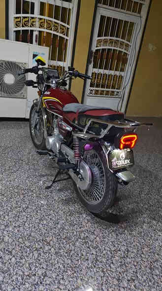 سلام عليكم دراجه للبيع موديل 25 مكفوله من كلشي مابيها كل نقص لامفتوحه لاتنقص لاتبخر مال جناي ع يدي سحكتها ورقه وحده وراق سحب الشراي يتصل العنوان كوت دجيلي ***********
