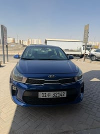 كيا ريو فئة S موديل 2019 وارد امريكي حادثها دعاميه اماميه   فقط ماشية ...