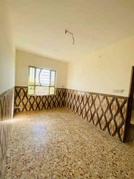 شقتين للإيجار – طابق أول وطابق ثاني

📍 البلديات – دور العمال – قريب من المدارس
طابو صرف
• موقع هادئ وقريب من الخدمات

كل شقة بيها:
• غرفتين نوم
• صالة
• مطبخ
• صحيات

📞 للاستفسار: ***********
