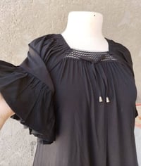 ملابس خياطه • تفصيل ملابس • ملابس نسائيه • فساتين تفصيل • خياطة نسائية...