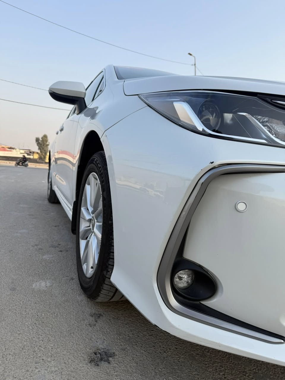 ساز موديل 24 بدون فتحة سقف مكفول من الصبغ والبارد والحالوب وعلى الفحص ماشيه 27 الف حقيقي مكانها بالديوانيه 
السعر 183 
اي استفسار واتساب ***********
