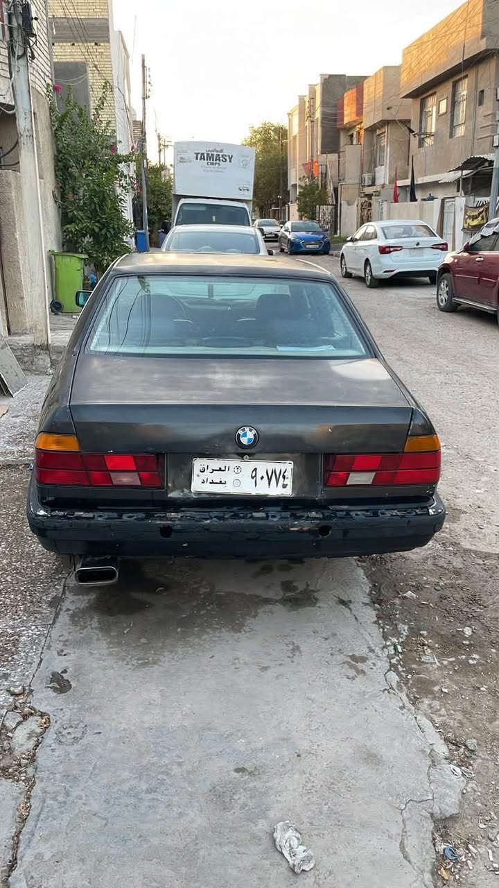 السلام عليكم بيع مستعجل 

للبيع 730 
موديل 93
v8 اصل 
السعر 37

مكاني بغداد البياع 
الاستفسار واتساب 
***********
