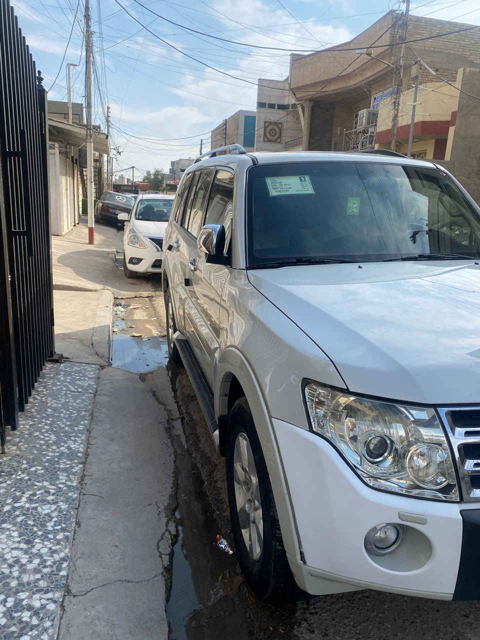 باجيرو خليجي حبتور موديل (2011) بدون صبغ بدون ضربه فول مواصفات ماشيه (100) كم 
فتحه سقف 
دمام خلفي 
حساسات 
كاميرا 
كشنات جلد 
مكان السياره بغداد السعر (153) بيه مجال بسيط للاستفسار ‭(***********)
