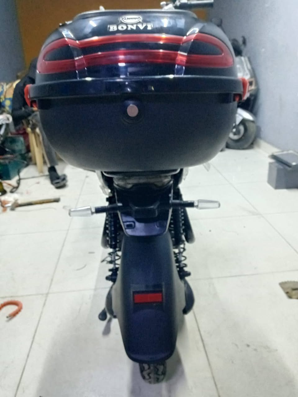 السعر 350الف فقط
دراجه شحن بونفا 5باتري
جبير ملف 1000
ضد ماء تشغيل عن بعد 
السرعه 55
ومواصفات آخره
عنوان البنوك بجوار مركز القدس
***********
