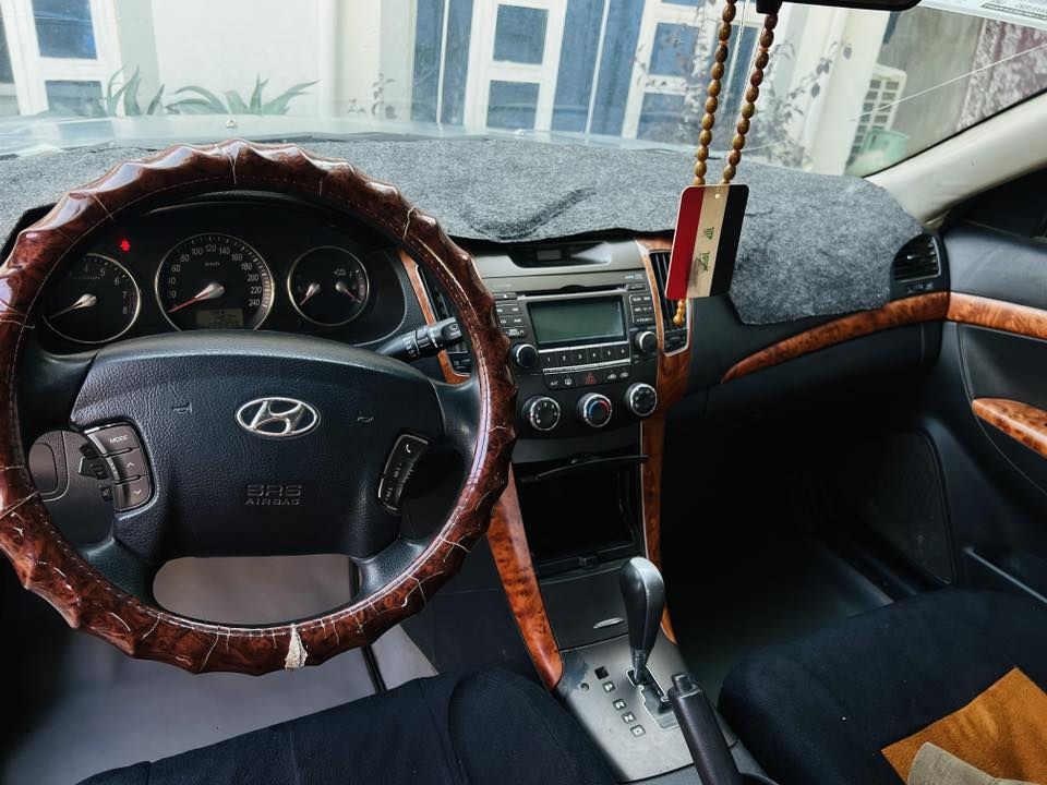 ✅سوناته مقدس 2009
✅محرك خليجي 2000 وكير شرط 
✅ تخم تايرات +غرفه جديد 
✅كم قطعه جراد كما موضع بلصوره 
✅تحًويل ثاني يوم 
✅سنويه 2026
السعر 100وبيهة مجال للطيبين 

للتواصل
***********
***********
