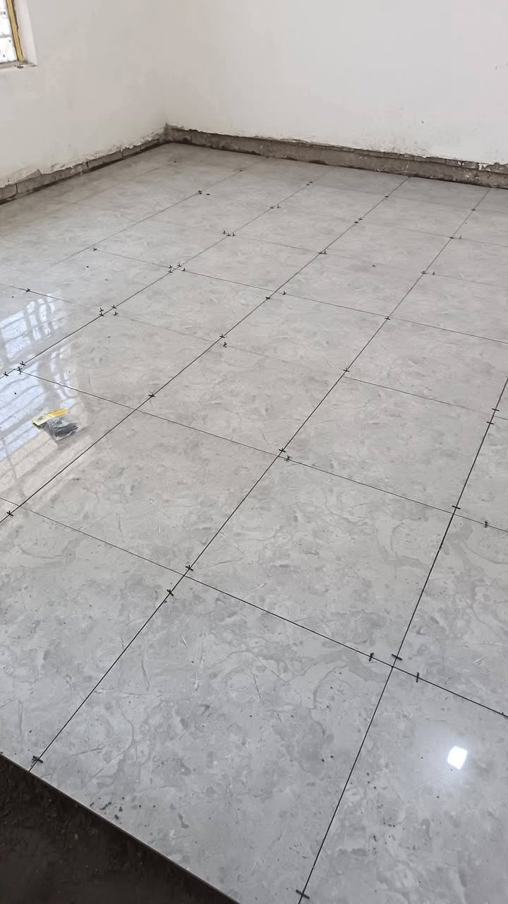 سلام عليكم خلفة سراميك متفرق شغل رضي جدرا شغل نضيف ستلام مهندس ***********
