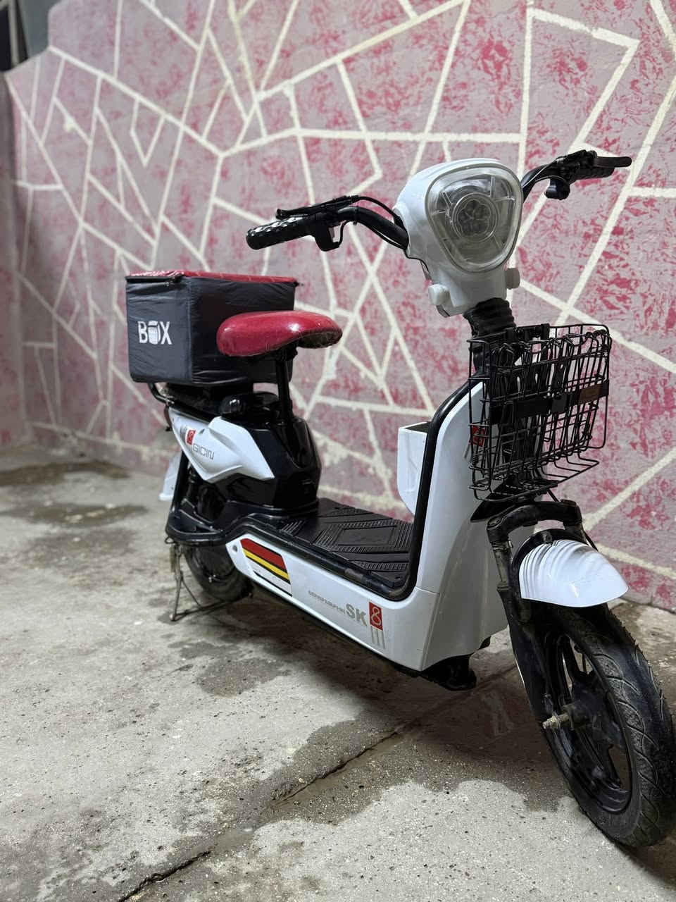 للبيع سعر 200 المكان بغداد الدوره حي الصحه  ***********
