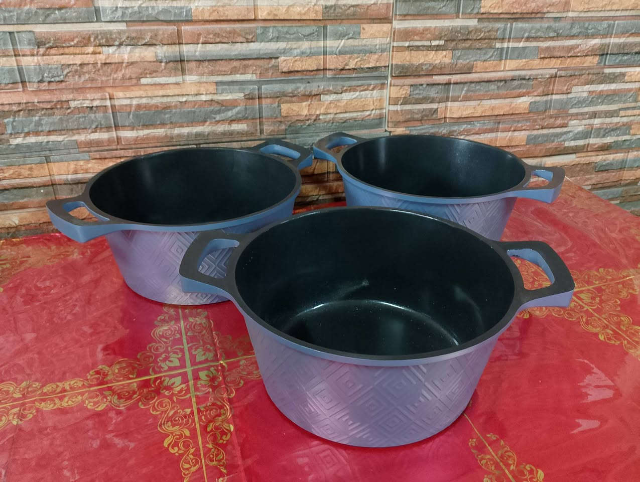 حبايب بضاعه جديده جداري وطاوات كرانيت اصلي زيتي
موجود توصيل


**إذا كنت صاحب هذا الإعلان وتريد حذفه لأي سبب، رجاءا أرسل رسالة إلى الدعم الفني**