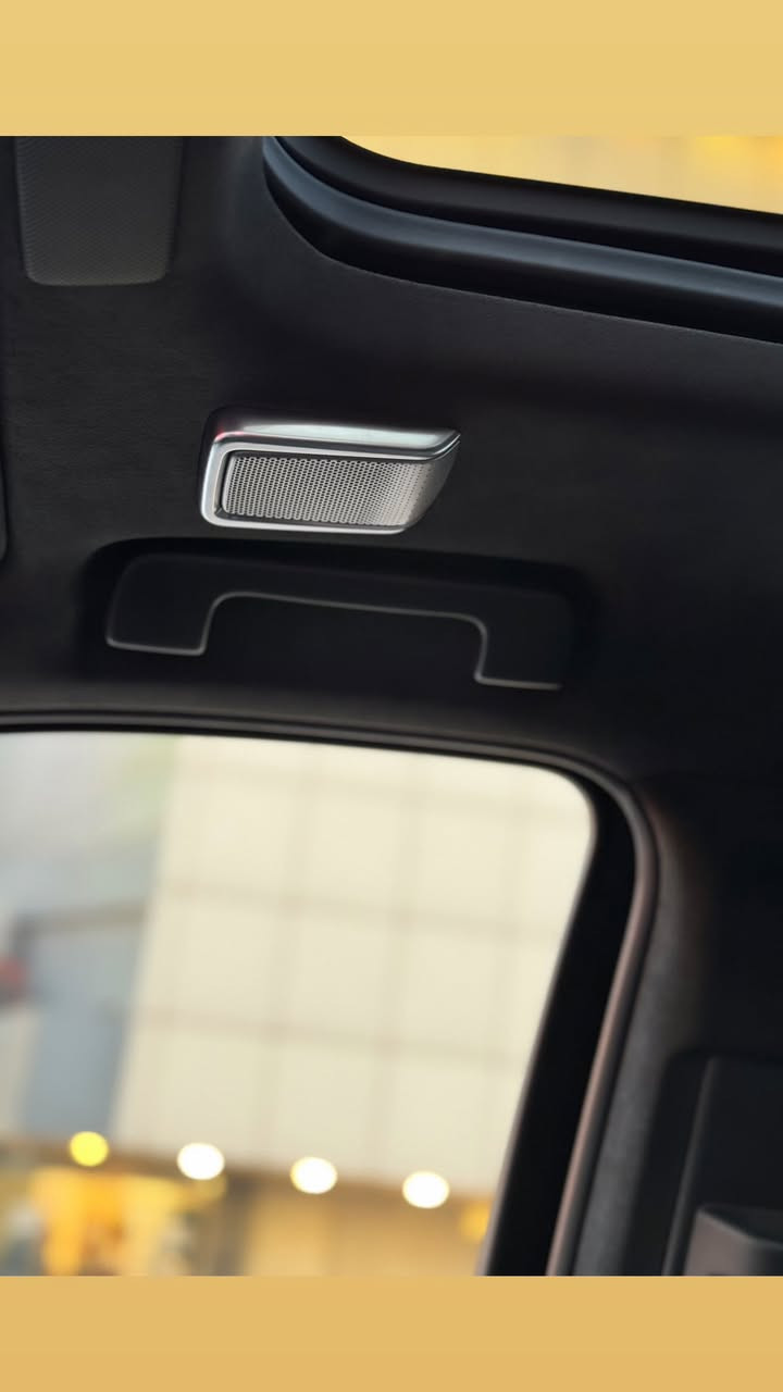 كاديلاك 2023 اسبريسو 36 سماعه وكاله
المنصور داخل الضمان مغله كلها PPF 
ضمان 15 سنه اصلي بغداد كفاله عامه 
جديده جدا السياره ماشيه 25 .... 🍁
---------------------------------
المواصفات اعلى فئه 1/1 خليجي 
بصمه 
بانوراما 
جكات 
سماعات 36 
كراسي مساج 
رادار نقطه توقف 
عدد كامرات 5 
عدد شاشات 3 
كراسي كهرباء 
كراسي تدفئه 
كراسي تبريد 
تشغيل عن بعد
جنطه كهرباء 
خزن ميموري 
شاشه ديجيتال 
هند بريك بصمه 
دوس كهرباء 
الى اخر السياره غنيه عن التعريف 
............................................................
 ترهم بيع او مراوس للجناي فقط يتصل او 
واتساب : ***********
