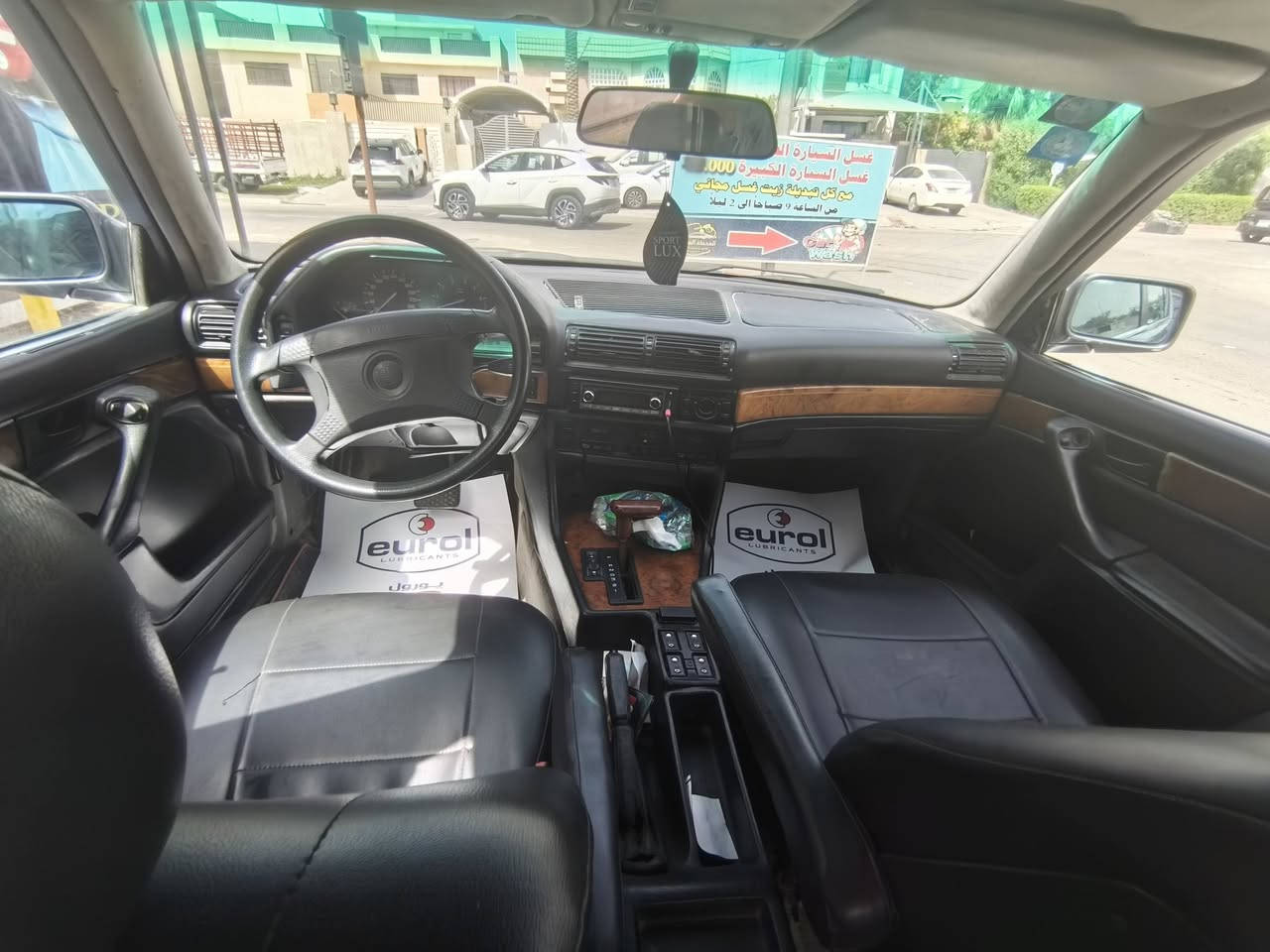 السلام عليكم
للبيع bmw735 موديل ٨٩ سياره نظيفه اي نقص مابيها دواخل نظيفه صدر جديد كير ومحرك كفاله سياره بسمي رقم بغداد سعر ٥٥ وبيها مجال 
الرقم ***********
 بغداد
