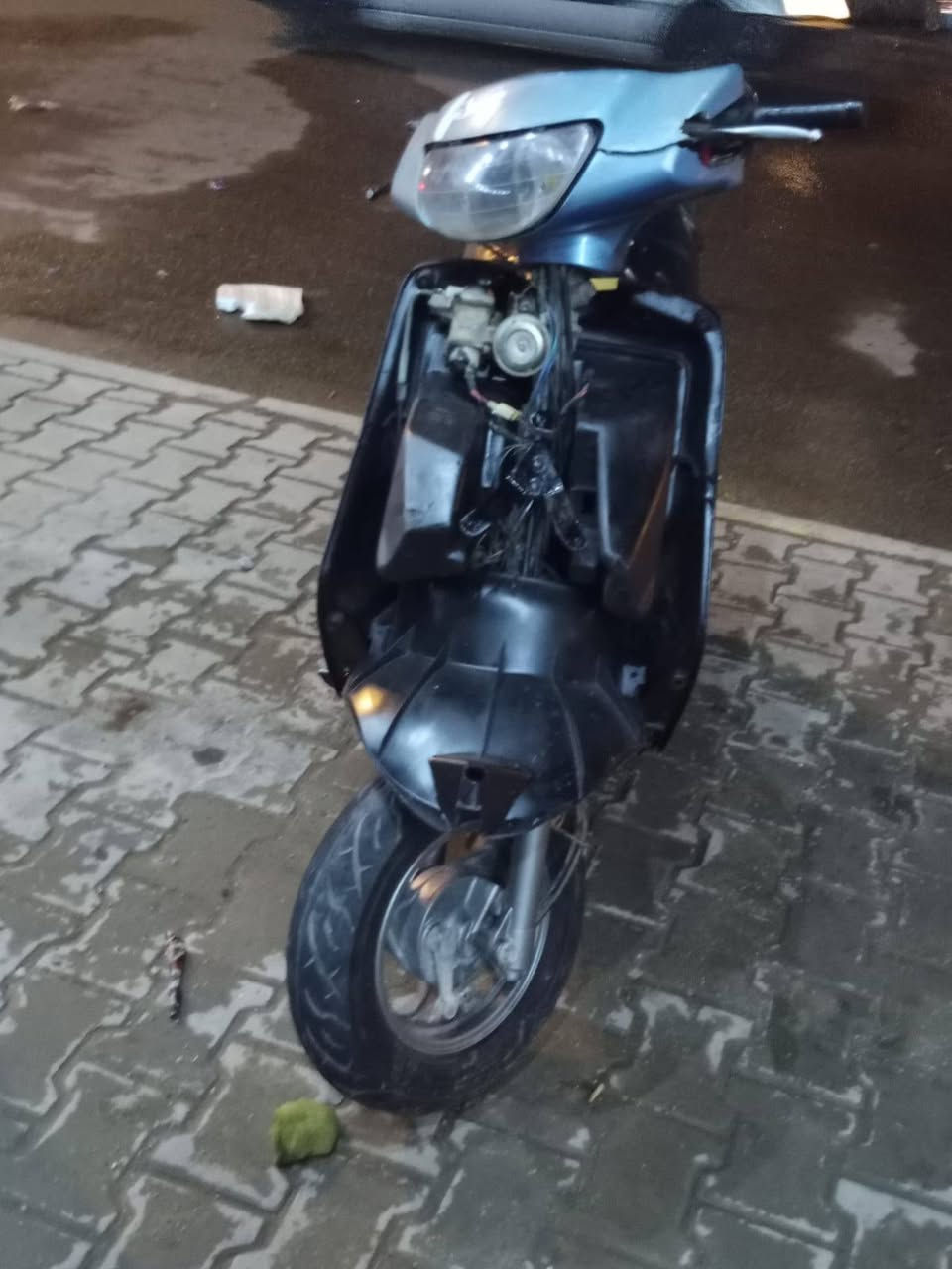 السلام عليكم دراجه فراشه مفتوحه شغاله نكره شرط كلشي مابيه السعر  ٢٨٠ وبيه مجال مو شراي ليراسل المكان نجف *********** واتس
