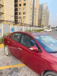 كيه سيراتو 2009 سياره جديده ومكفوله كفاله عامه بدون قطره صبغ حته دعامي...