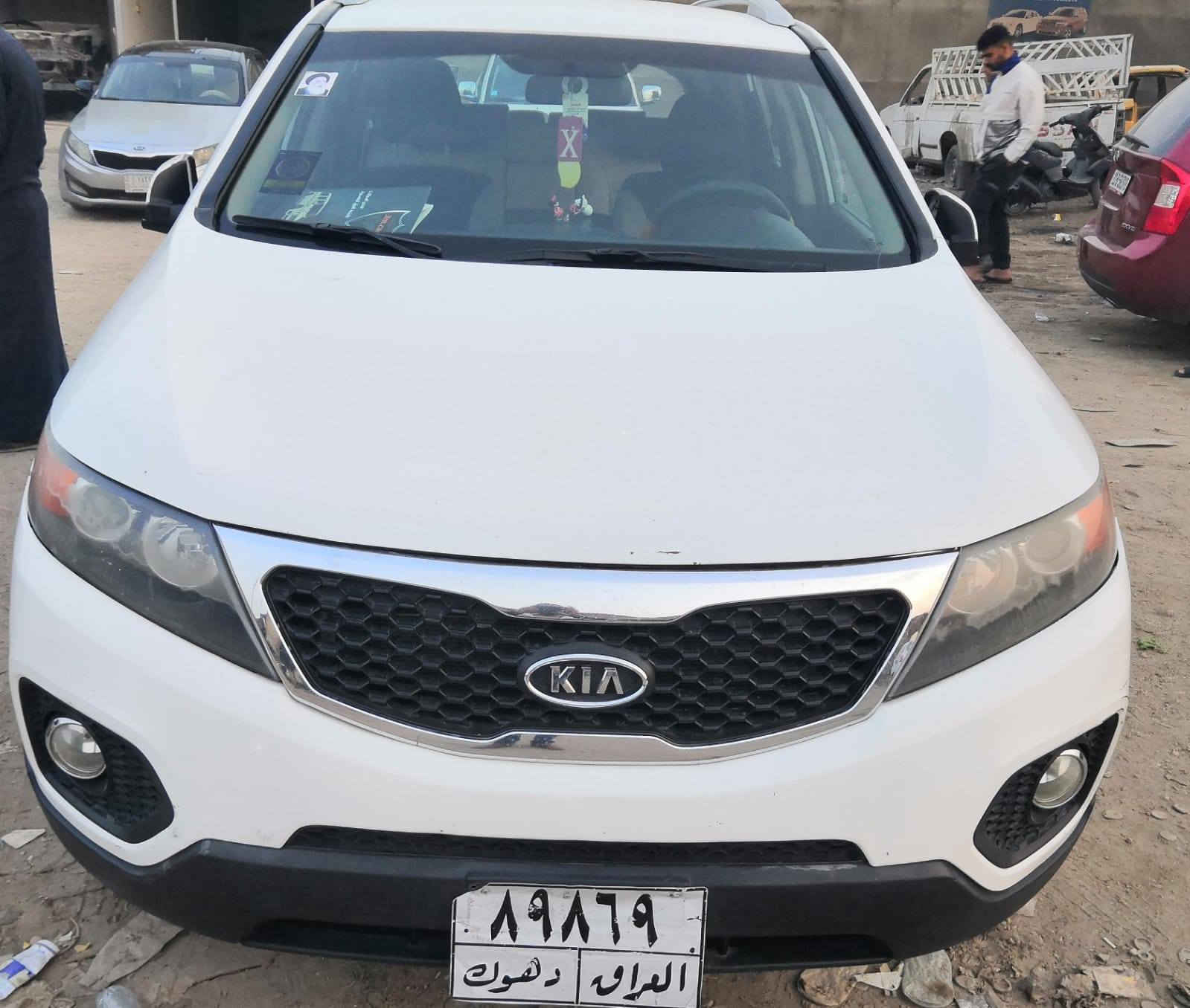 السلام عليكم سونتوا12خليجي 7راكب رقم شمالي مراوس بكارنز من12 وفوق مكفولة من الحادث والصبغ والتبديل بيه سونار وتقرير موجود بالصور مكانه كربلاء 
***********
