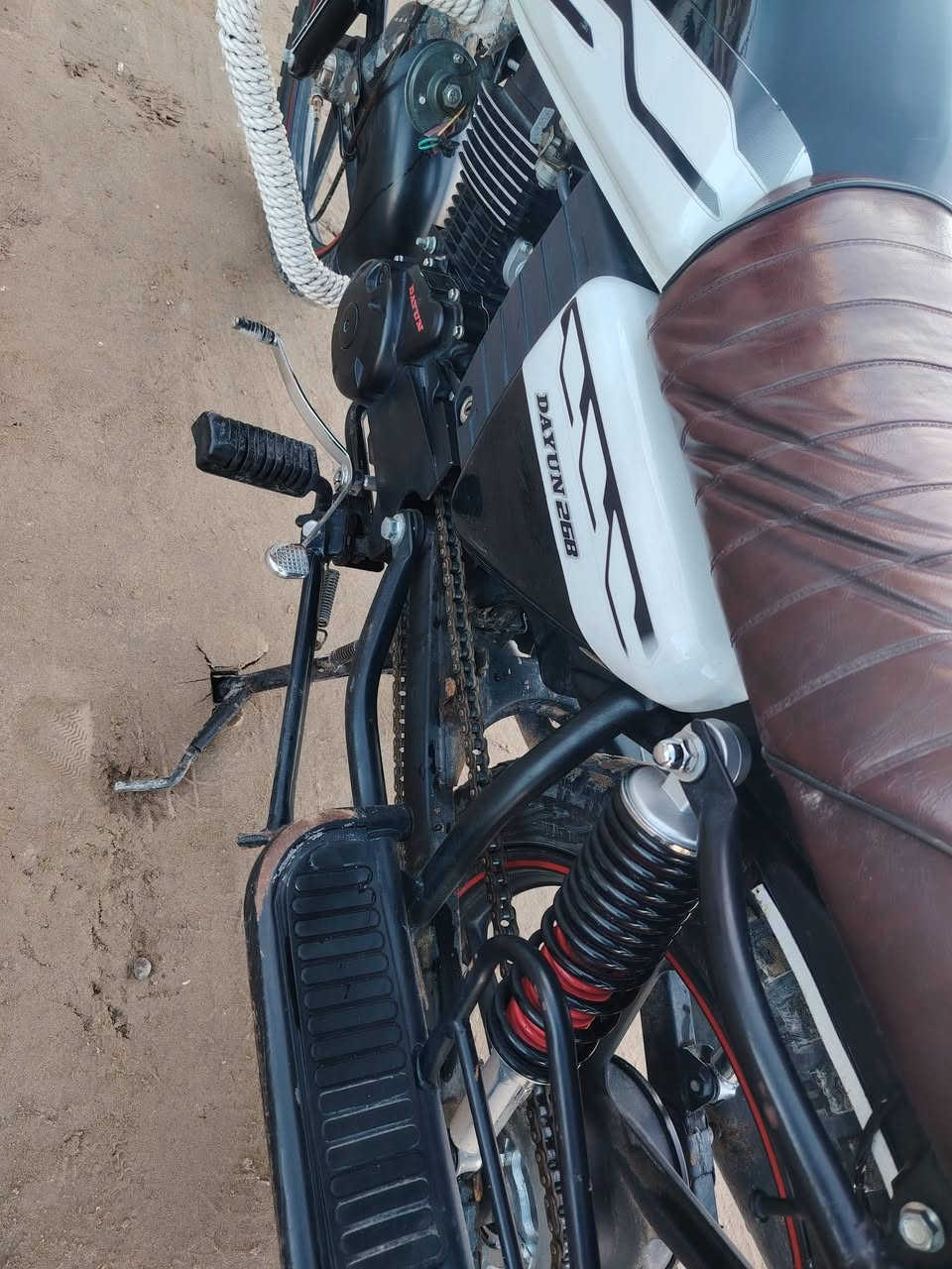 سلام عليكم ورحمة الله وبركاته
دراجه دايوان جبلي موديل 2023 طالعه بل 2024
مكفوله كفاله عامه رقم انكليزي رقمه نجف
السعر مليونين ونص وبيه مجال
مكاني بابل الاسكندريه
انتصل وبيك خير ودلل
***********
