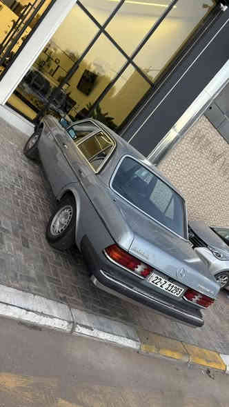 السلام عليكم مارسدس للبيع مستعجل موديل 1980 كاز 5سلندر 3000 تيربو سيارة دخول جديد بدون حادث بدون صبغ جديدة السيارة ماشيه  211500 للاستفسار راسلني واتساب ***********
