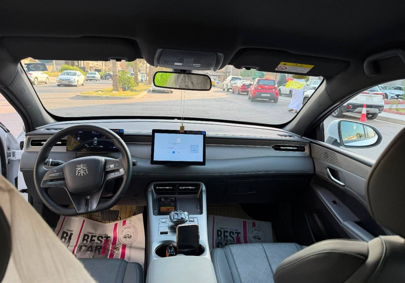 السلام عليكم
للبيع byd گن بلاس 2025 زيرووووو
سياره جديده بعدها بلزكات الشركه
ماشيه 2000 الفين الگلي 
كفاله عامه  رقم بغداد داخل زيتوني 
غراضها كامله گلهن ممستخدمات شاحنه فوم
بمواصفات كن بلاص معروفه تحويل  مباشر 
مكاني بغداد حي المواصلات اي ستفسار على هاذا الرقم ***********
