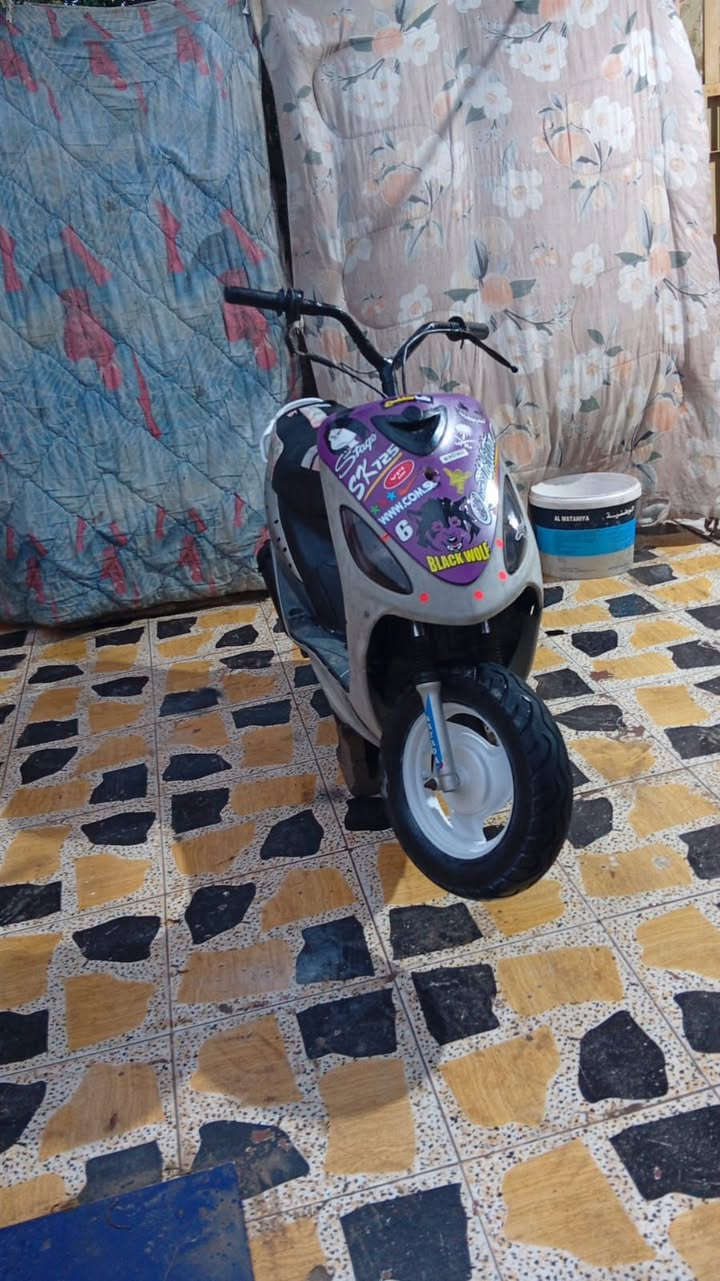 سلام عليكم ماكس قجمه للبيع مكينه مامفتوحه دراجه نضيفه كلش كهربائيات كامله بس باتري تخلي له  السعر 450 وبيهه مجال للشراي ماتشتري لاتدوخني المكان بصره ابو الخصيب ***********
